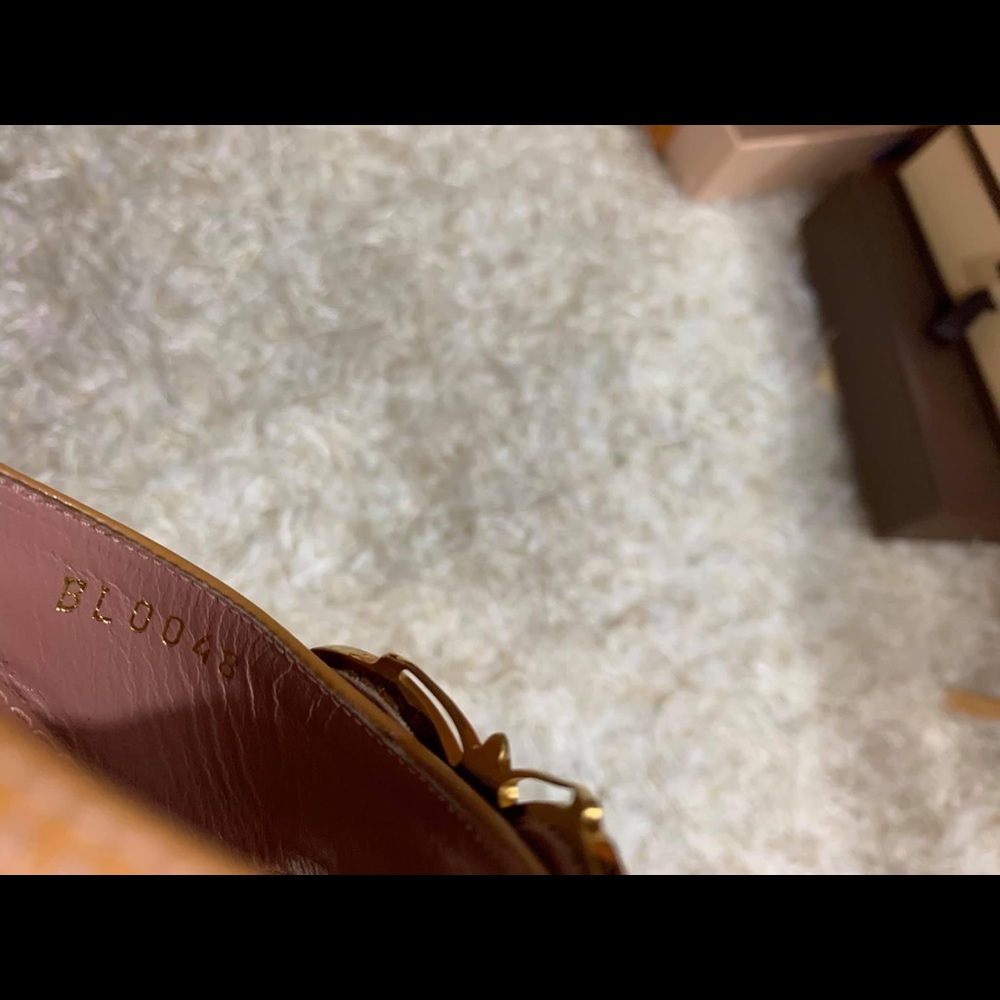 Louis Vuitton Sandal - Picture 12 of 13